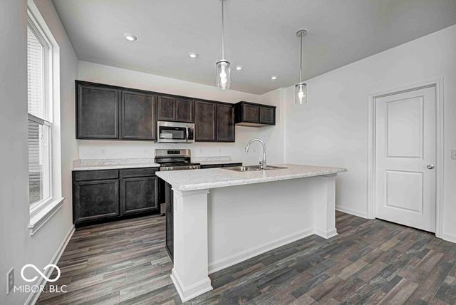 2033 Black Oak Drive, Shelbyville, IN 46176