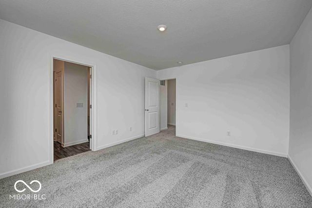 2033 Black Oak Drive, Shelbyville, IN 46176