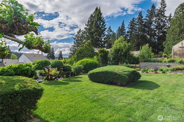 4610 Marine View Place, Bremerton, WA 98312
