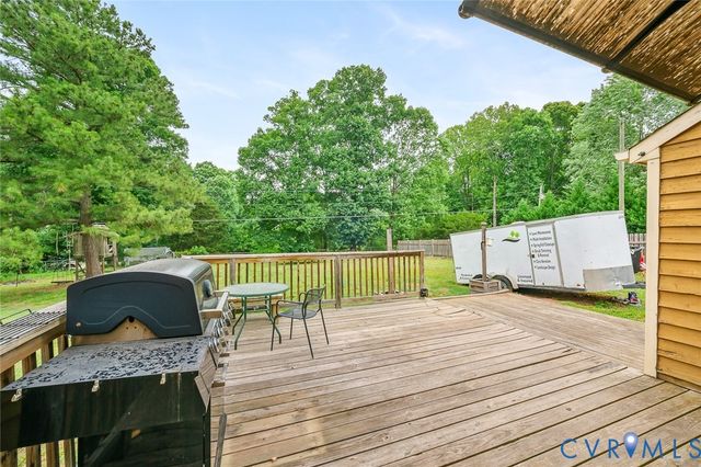 20006 Eugene Dr, Sutherland, VA 23885