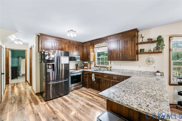 20006 Eugene Dr, Sutherland, VA 23885