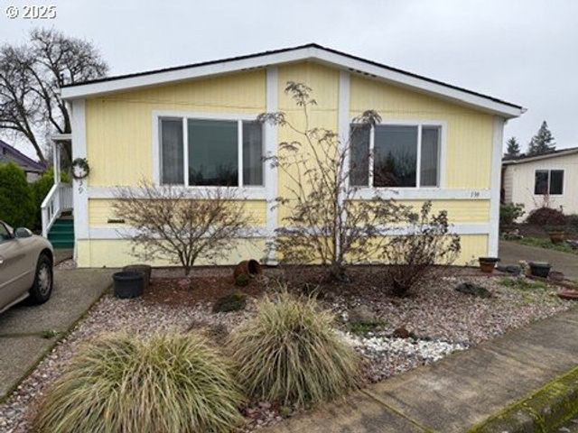 1199 N TERRY St, Eugene, OR 97402