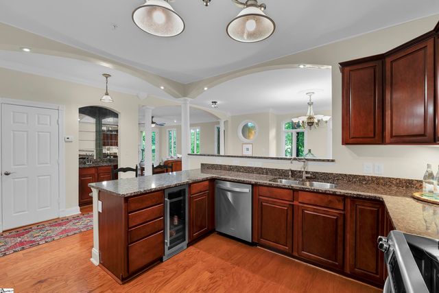 1209 E Washington Street Unit 101, Greenville, SC 29601