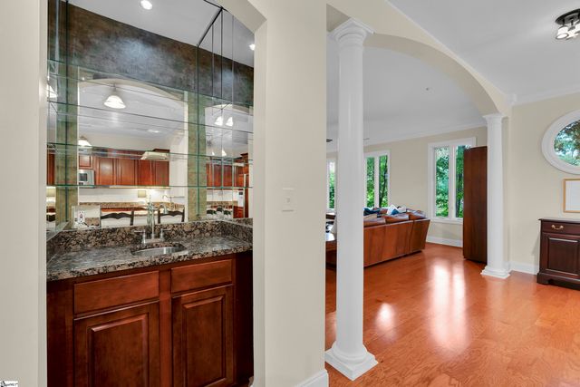 1209 E Washington Street Unit 101, Greenville, SC 29601