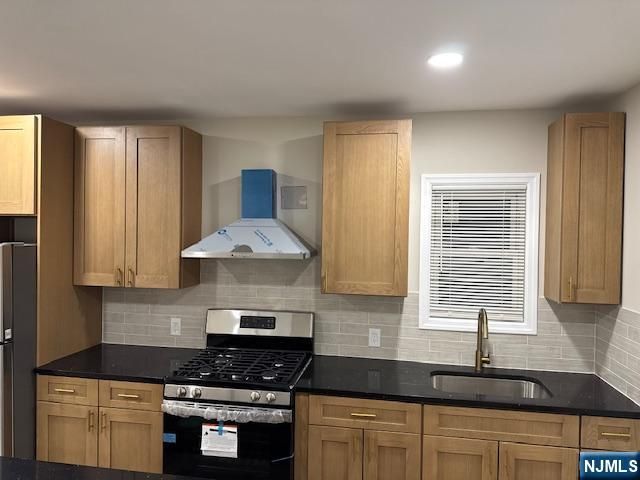 151 Wayne Avenue, Paterson, NJ 07502
