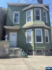 151 Wayne Avenue, Paterson, NJ 07502