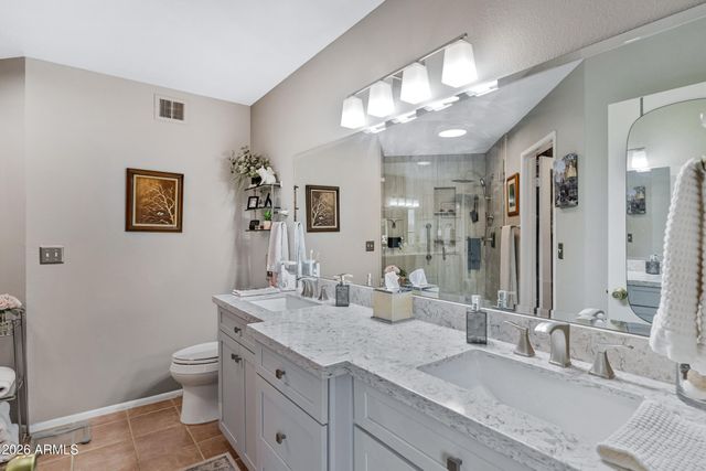 4211 E AHWATUKEE Drive, Phoenix, AZ 85044