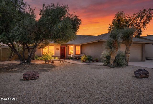 4211 E AHWATUKEE Drive, Phoenix, AZ 85044