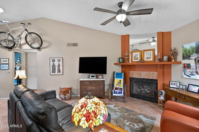 4211 E AHWATUKEE Drive, Phoenix, AZ 85044