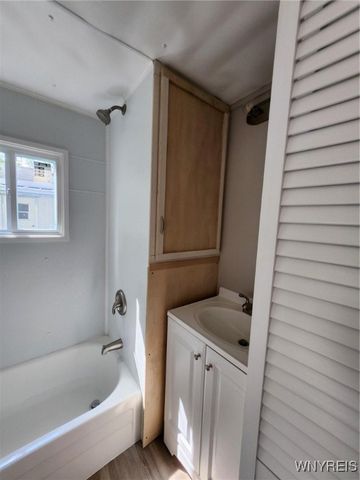 5910 Transit Road 16, Cheektowaga, NY 14043