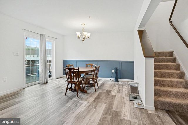 2318 BARTLETT RD, Harrisburg, PA 17110