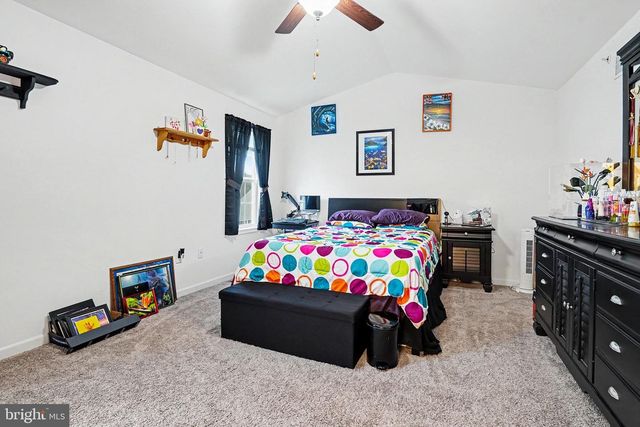 2318 BARTLETT RD, Harrisburg, PA 17110