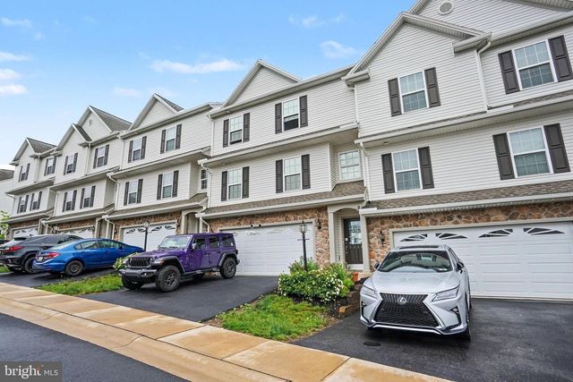 2318 BARTLETT RD, Harrisburg, PA 17110