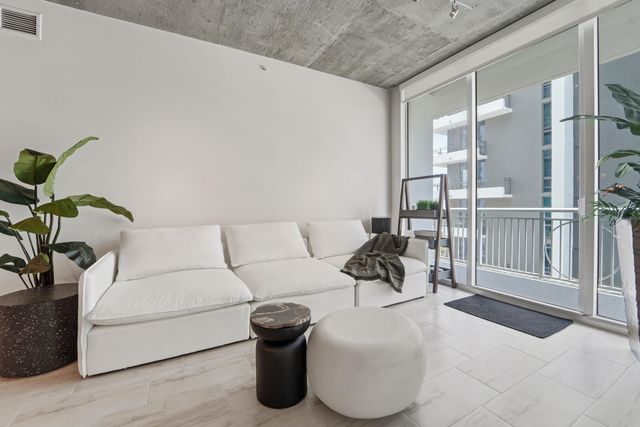 300 S Australian Avenue 919, West Palm Beach, FL 33401