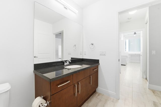 300 S Australian Avenue 919, West Palm Beach, FL 33401