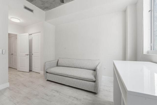 300 S Australian Avenue 919, West Palm Beach, FL 33401