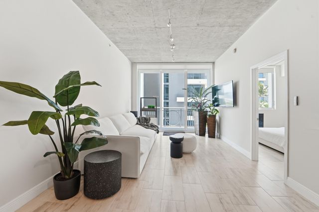 300 S Australian Avenue 919, West Palm Beach, FL 33401