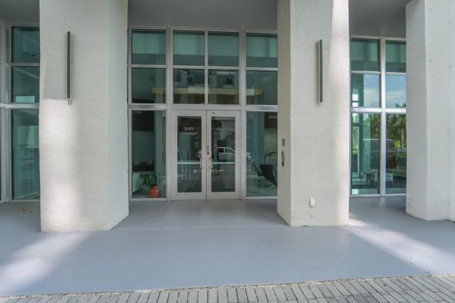 300 S Australian Avenue 919, West Palm Beach, FL 33401