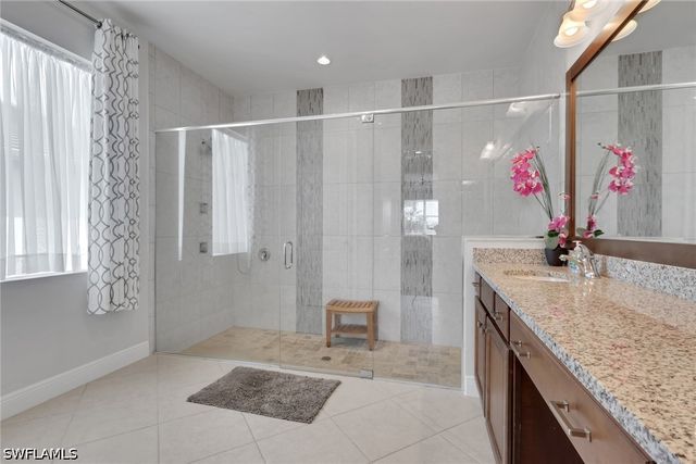 8924 Mustique LN, Naples, FL 34114