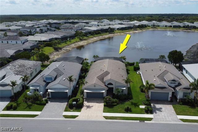 8924 Mustique LN, Naples, FL 34114