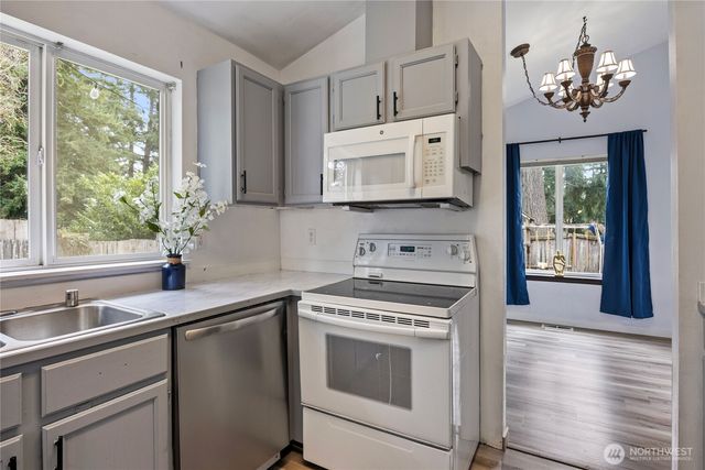 20511 16th Ave Ct S, Spanaway, WA 98387