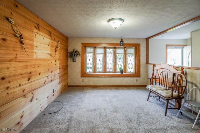 2982 Fair Oaks Drive, Norton, OH 44203