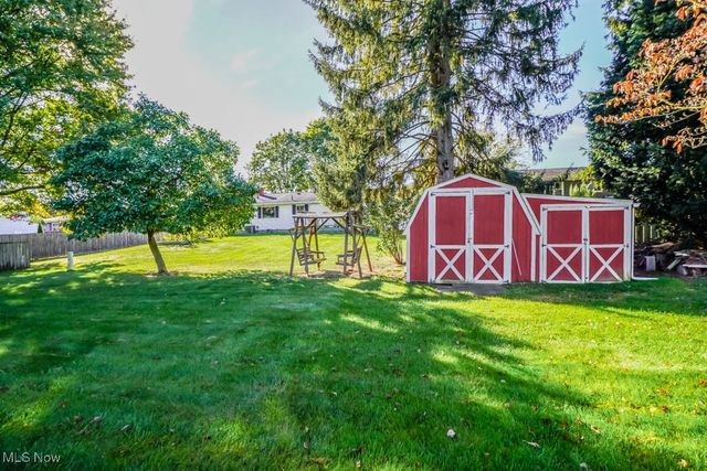 2982 Fair Oaks Drive, Norton, OH 44203