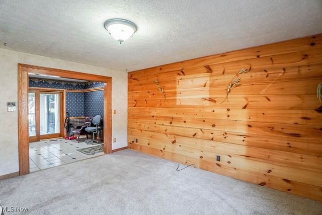 2982 Fair Oaks Drive, Norton, OH 44203