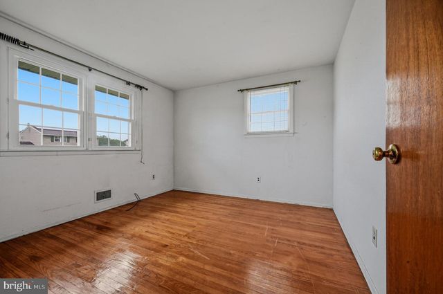 308 BREWSTER DR, Newark, DE 19711