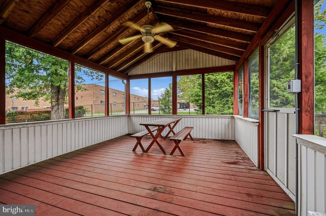 308 BREWSTER DR, Newark, DE 19711