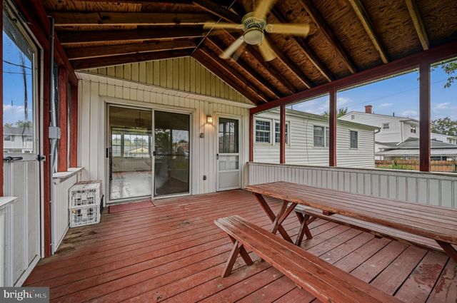308 BREWSTER DR, Newark, DE 19711