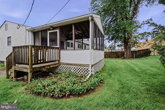 308 BREWSTER DR, Newark, DE 19711