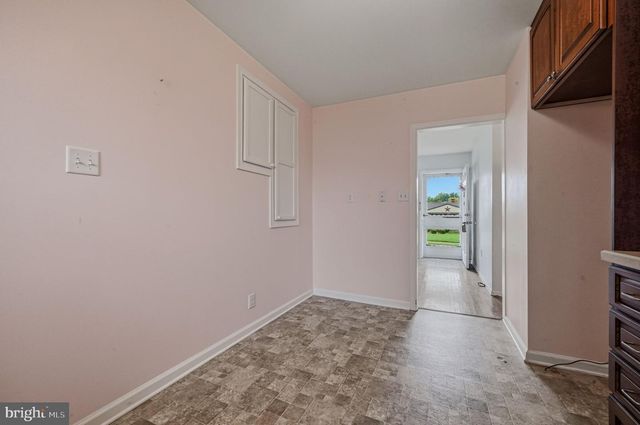308 BREWSTER DR, Newark, DE 19711