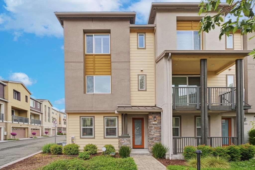 408 Desert Holly Street, Milpitas, CA 95035