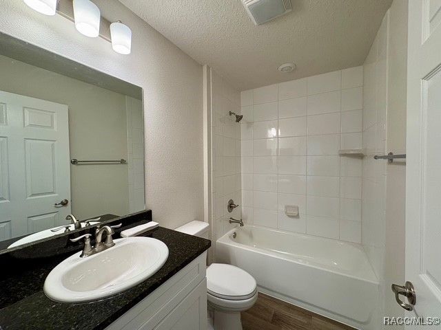 8220 N Wakefield Drive, Citrus Springs, FL 34434