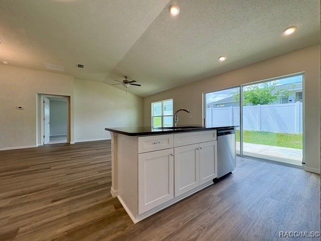 8220 N Wakefield Drive, Citrus Springs, FL 34434