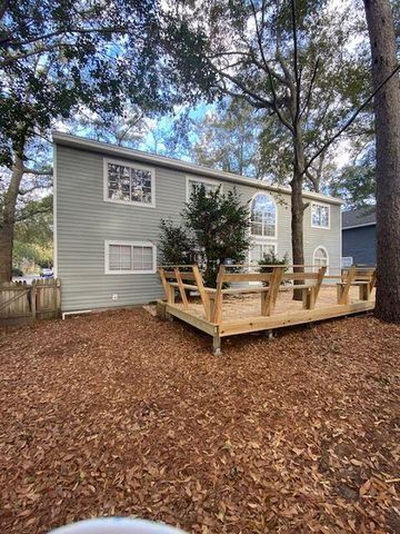 1979 Tison Lane, Mount Pleasant, SC 29464