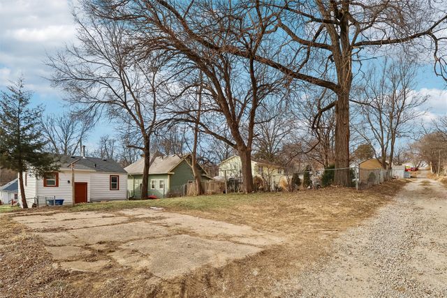 505 Kirkwood Avenue, Des Moines, IA 50315