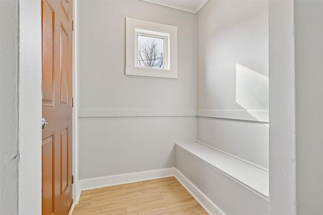 505 Kirkwood Avenue, Des Moines, IA 50315