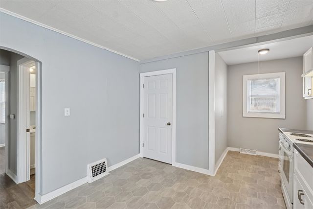 505 Kirkwood Avenue, Des Moines, IA 50315