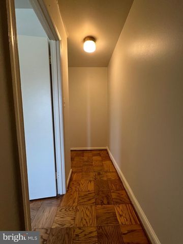 5805 MORNINGBIRD LN, Columbia, MD 21045