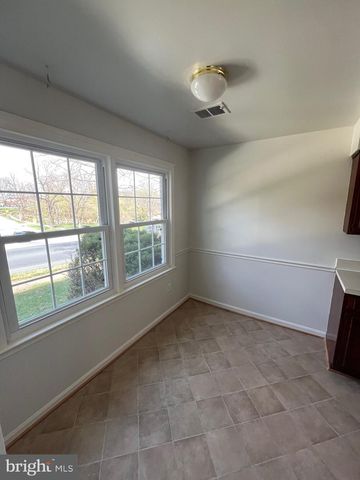 5805 MORNINGBIRD LN, Columbia, MD 21045