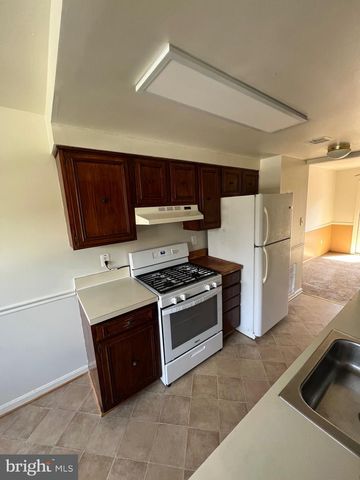 5805 MORNINGBIRD LN, Columbia, MD 21045