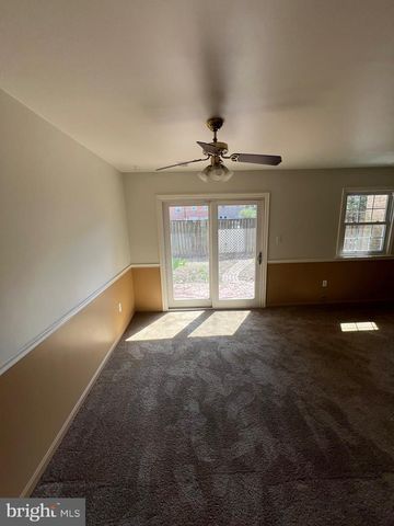 5805 MORNINGBIRD LN, Columbia, MD 21045