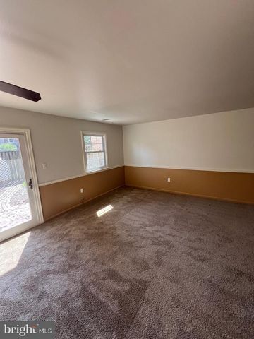 5805 MORNINGBIRD LN, Columbia, MD 21045