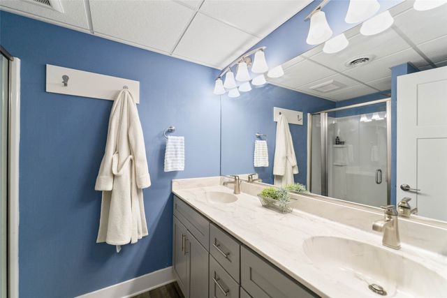 6235 US Highway 69 Highway, Ames, IA 50010