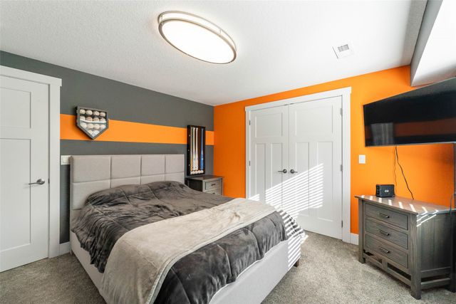 6235 US Highway 69 Highway, Ames, IA 50010