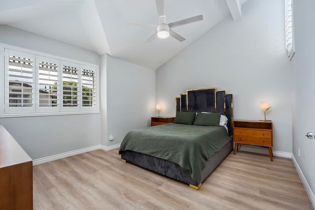 6339 Caminito Del Cervato, San Diego, CA 92111