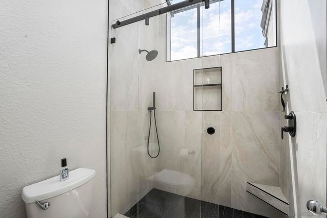 6339 Caminito Del Cervato, San Diego, CA 92111