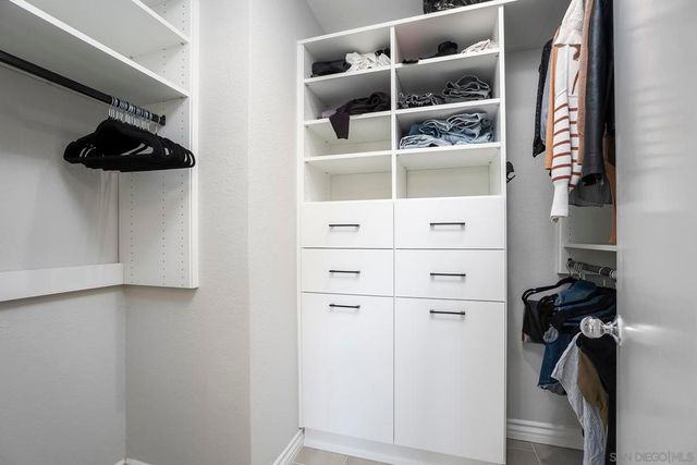 6339 Caminito Del Cervato, San Diego, CA 92111